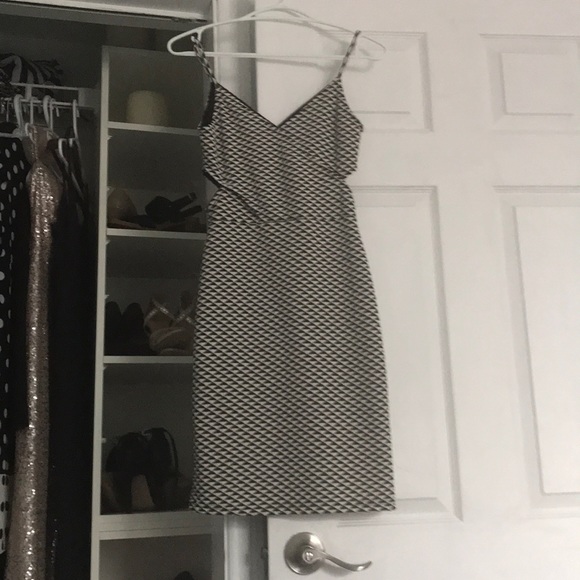 Black and white dress - cutout sides - Picture 1 of 3